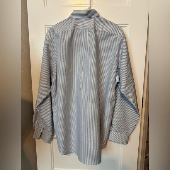 Ralph Lauren Men’s Striped Button Down Classic Fit Size 16-34/35 - Picture 2 of 8